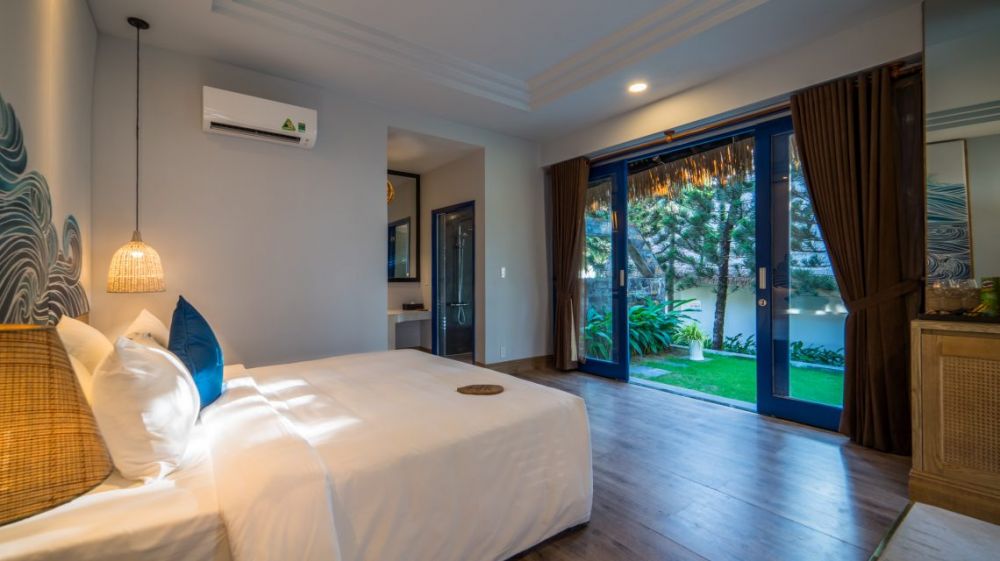 Bungalow with Jacuzzi, L’Azure Resort & Spa Phu Quoc 4*