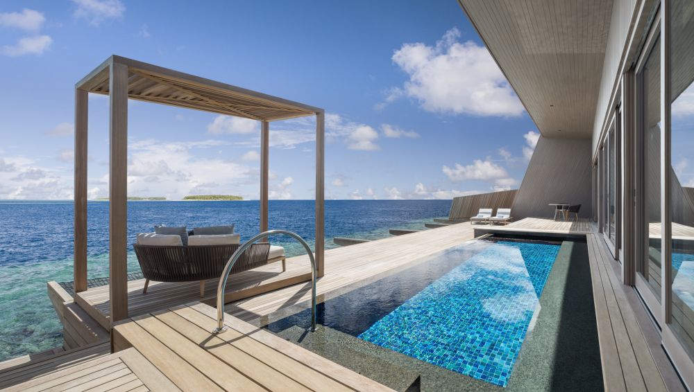 Panoramic Overwater St. Regis Suite with Pool, The St. Regis Maldives 5*