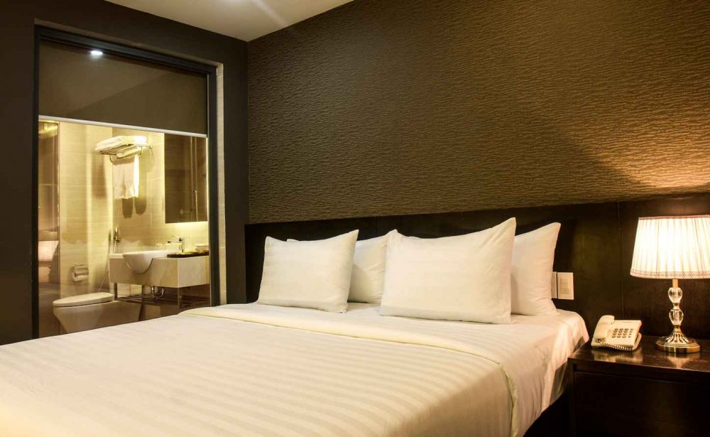 Standard, Golden Hotel 3*