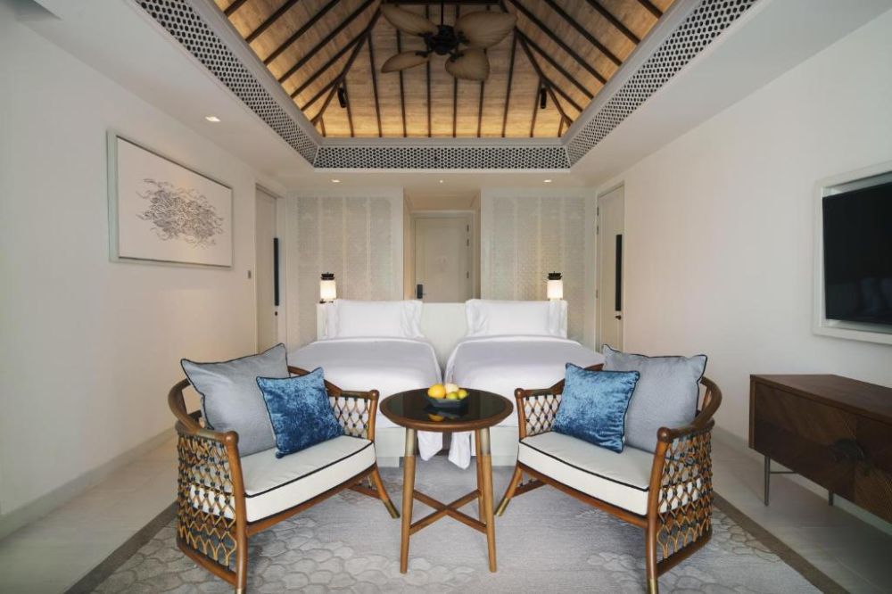 Partial/ Premium Ocean Pool Suite, Banyan Tree Krabi 5*