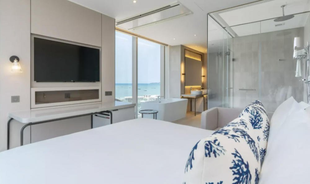 Stella Suite (Sea View), Akara Hotel Pattaya 5*