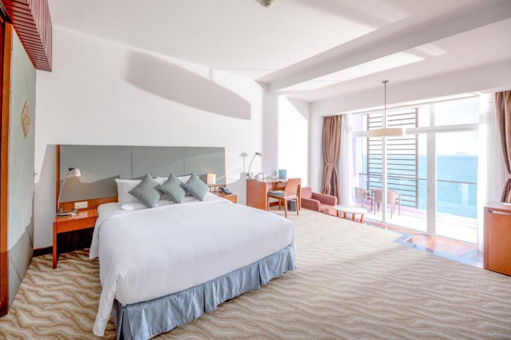 Deluxe Room, Novotel Nha Trang 4*