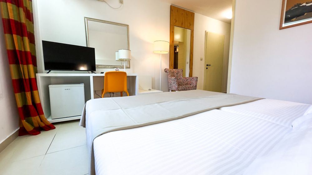 Standard with/No balcony Room, Slovenska Plaza 3*