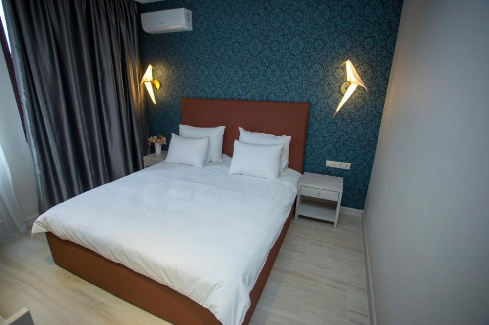 Standard, Downtown Batumi 4*