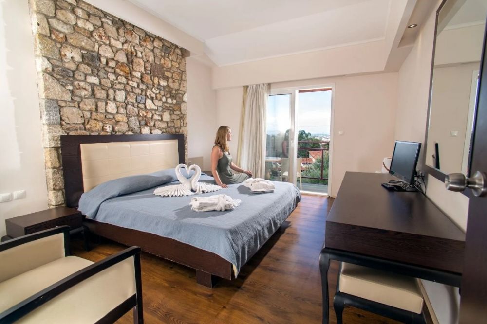 Superior Room Sharing Pool, Aegean View Aqua Resort & Spa 4*