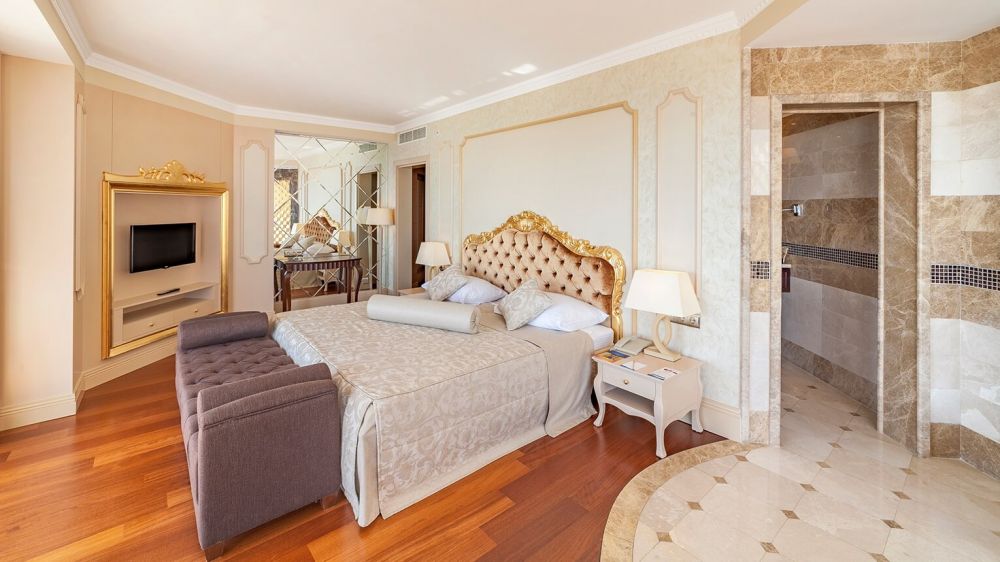 King Suite, Starlight Resort Hotel 5*