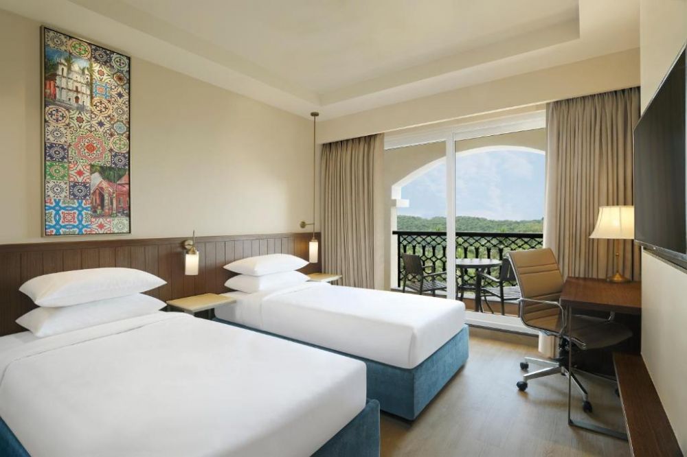 Deluxe with Balcony, Fairfield By Marriott Calangute 4*