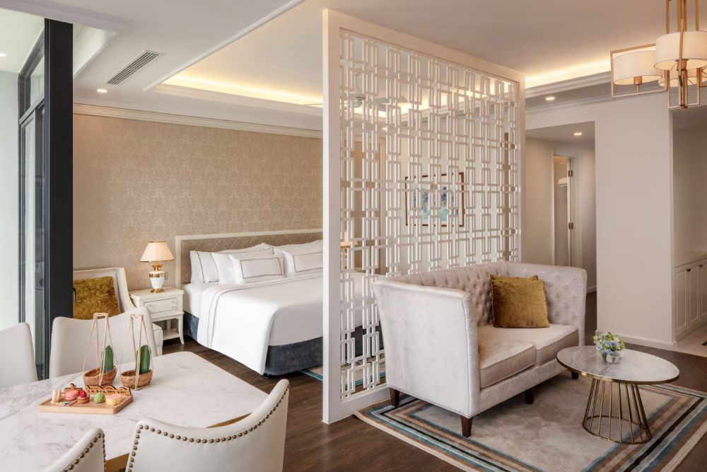 Junior Suite, Melia Vinpearl Danang Riverfront 5*