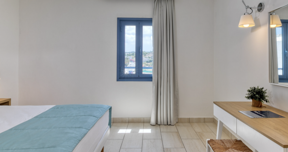 1 Bedroom Inland View, Nausicaa Beach 4*