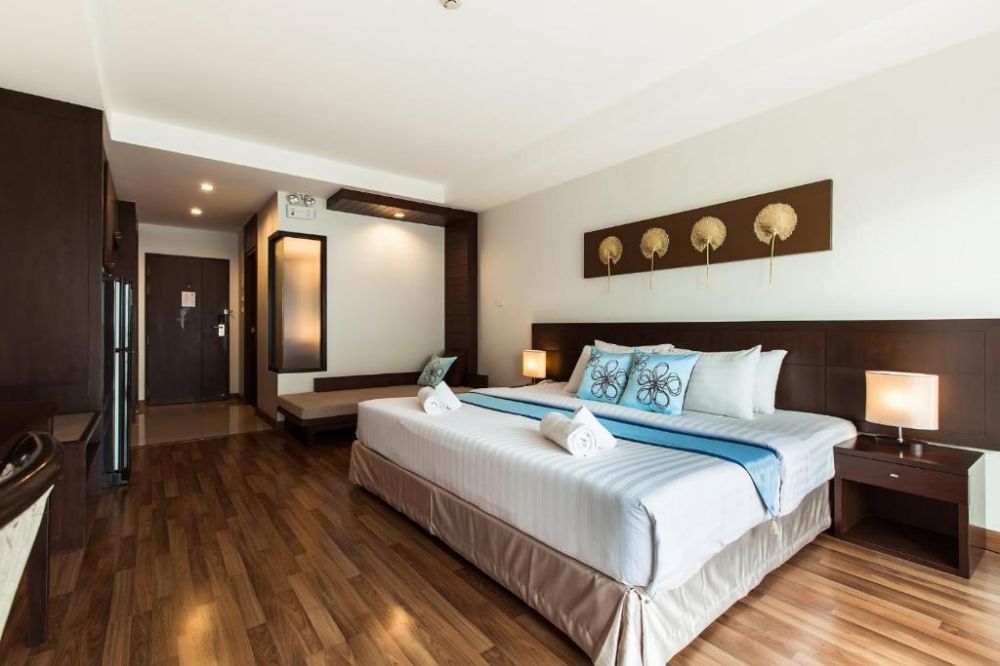 Premier Studio, Fifth Jomtien 4*