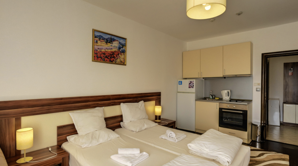 Studio, Balkan Jewel 4*