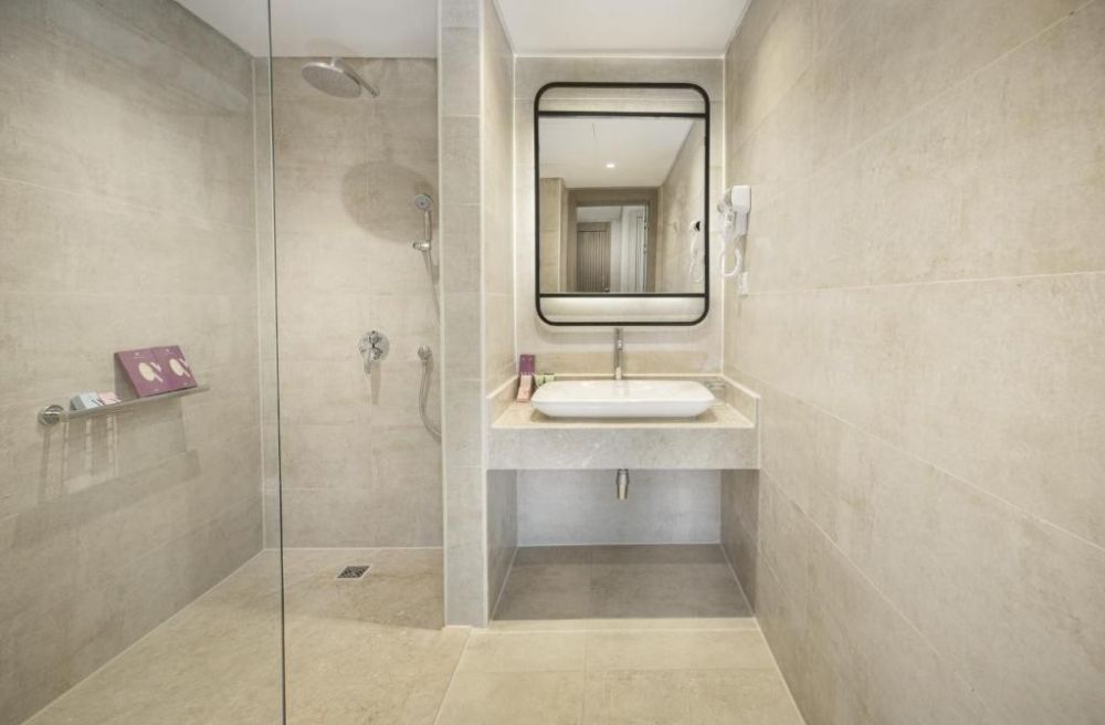 Elite Comfort Room, V Hotel Sharm El Sheikh (ex.Pyramisa Beach Resort Sharm El Sheikh) 5*