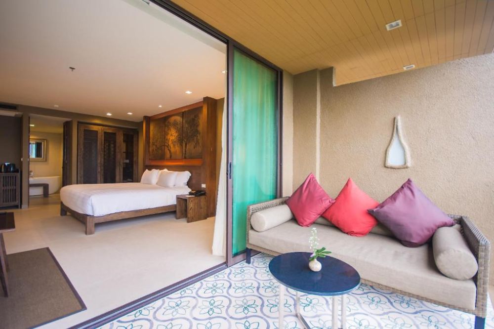 Grand Deluxe, Sunsuri Phuket 5*