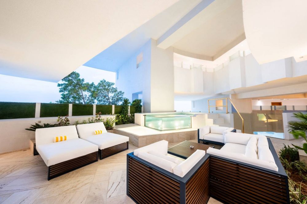 1 BED | Sky Villa w/Pool, Five Jumeirah Village Dubai 5*