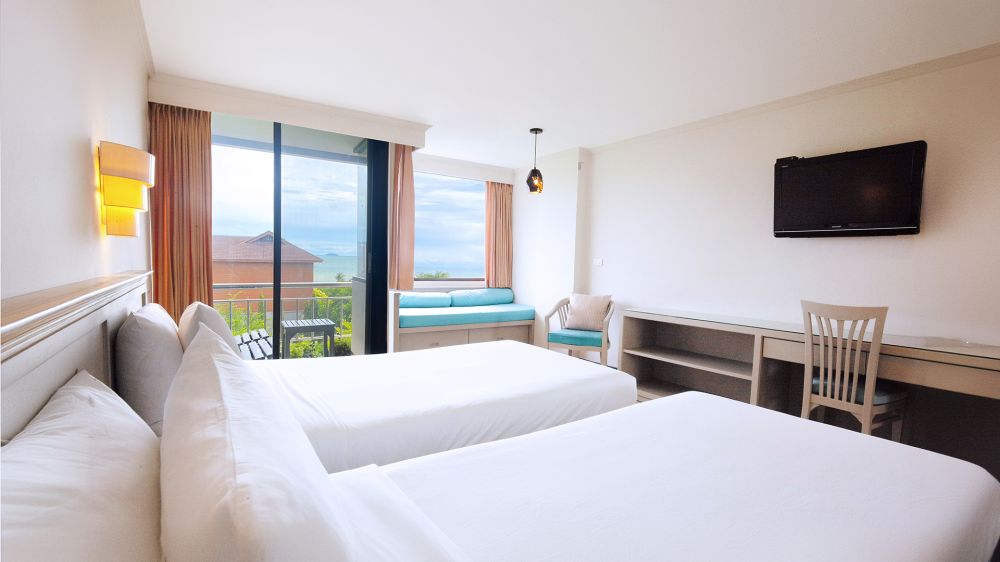 Superior, Pinnacle Grand Jomtien 4*