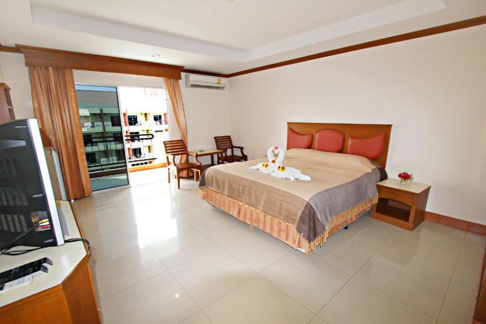 Deluxe Room, Lek Villa 3*