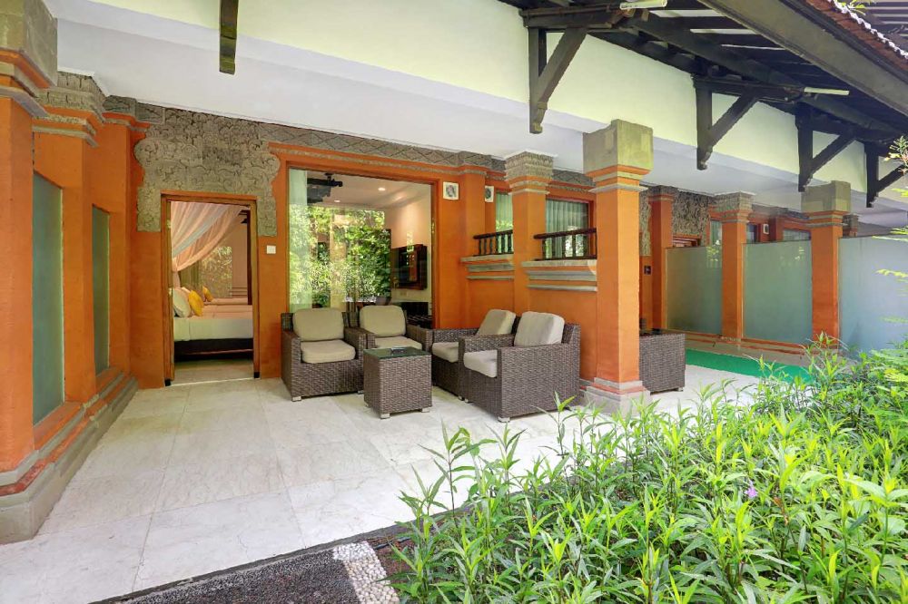 Superior Family Room, Legian Beach Hotel 4*