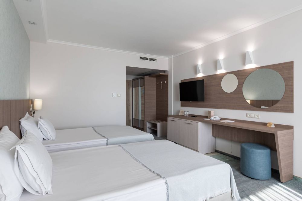 Superior, Sentido Neptun Beach (ex. LTI Neptun Sunny Beach) 4*