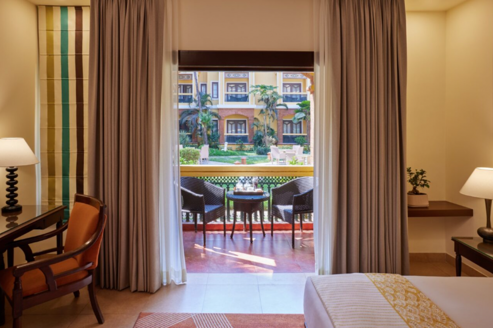 Deluxe GV/PV With Balcony, La Estoria IHCL Seleqtions (ex.Country Inn & Suites Candolim) 5*