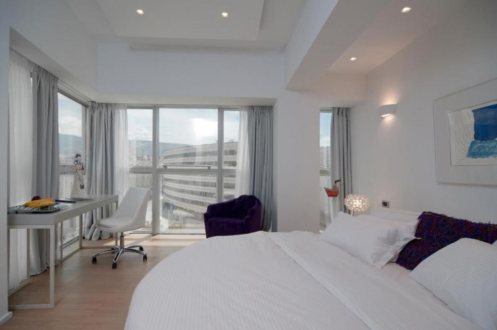 Deluxe Room/Deluxe Acropolis View, Athenaeum Grand Hotel 4*