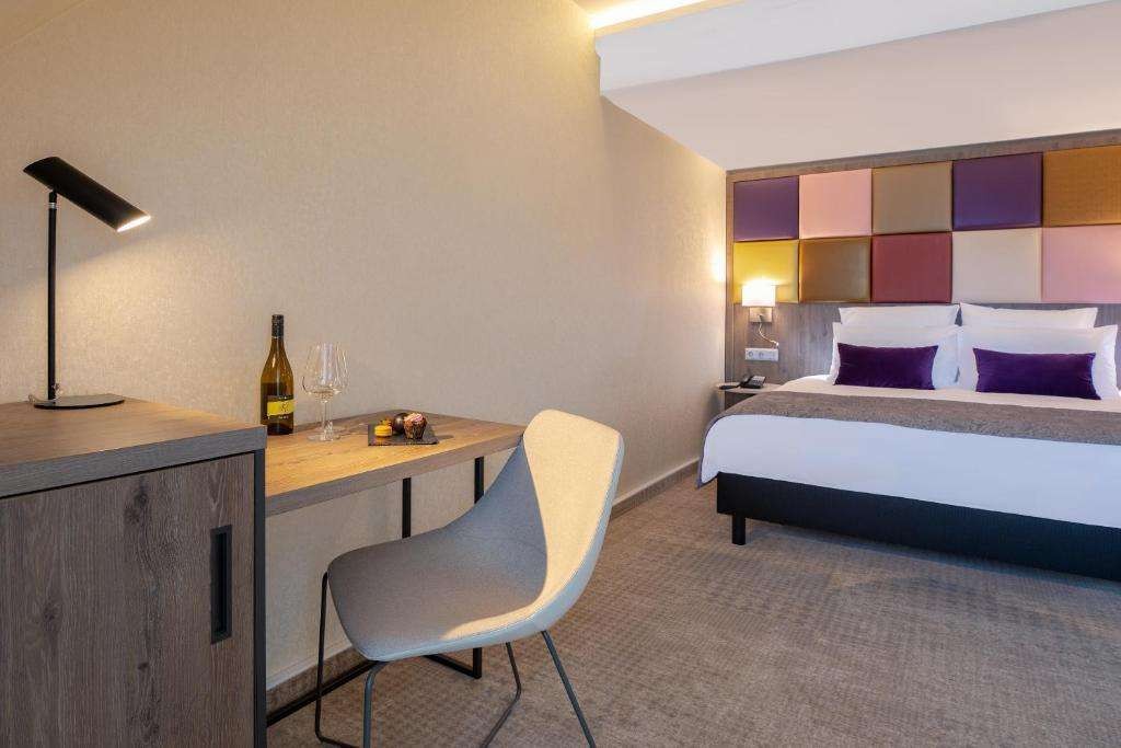 Junior Suite, Mercure Budapest Korona Hotel 4*