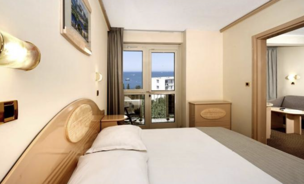 SUITE WITH BALCONY SEA SIDE, Hotel Istra Plava Laguna 3*