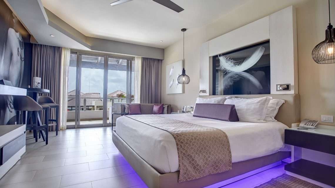 Luxury Junior Suite OV/ Swim Out Diamond Club, Royalton CHIC Punta Cana | Adults Only 5*