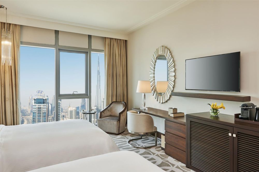 Guest Room, Hilton Dubai Al Habtoor City 5*