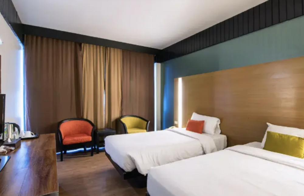 Standard Square Wing, Ambassador Bangkok 4*