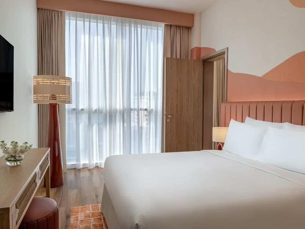 Queen Deluxe Family Plaza View, Yas Plaza Circuit (ex. Centro Yas Island Rotana) 3*