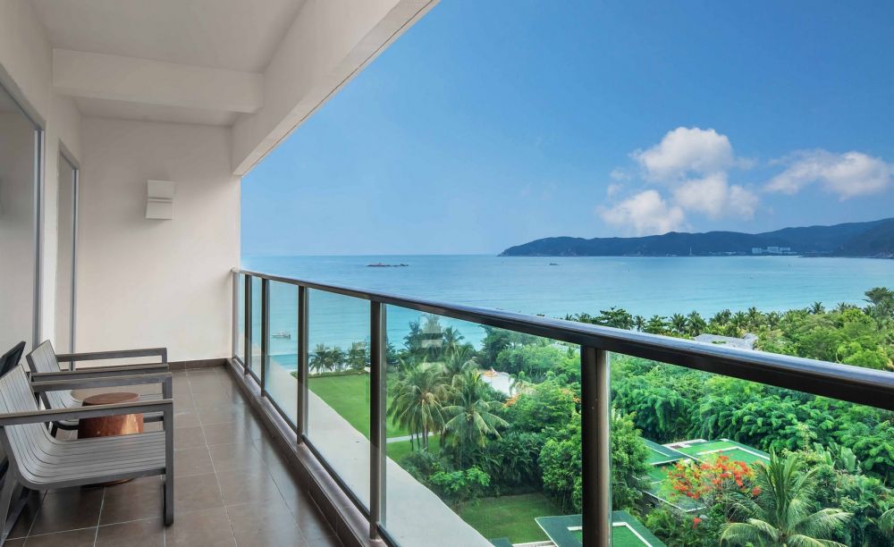 Two Bedrooms Luxury Ocean View Suite with Living Room, Mgm Grand Sanya 5*