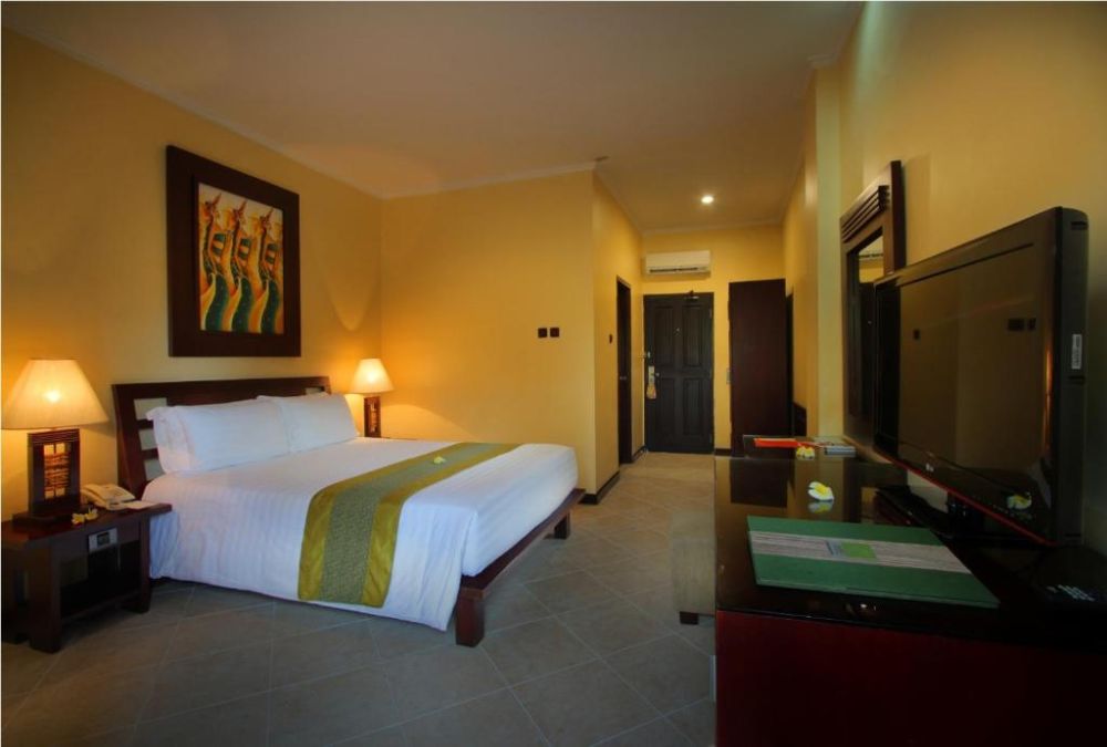 Superior, Adi Dharma Hotel 3*