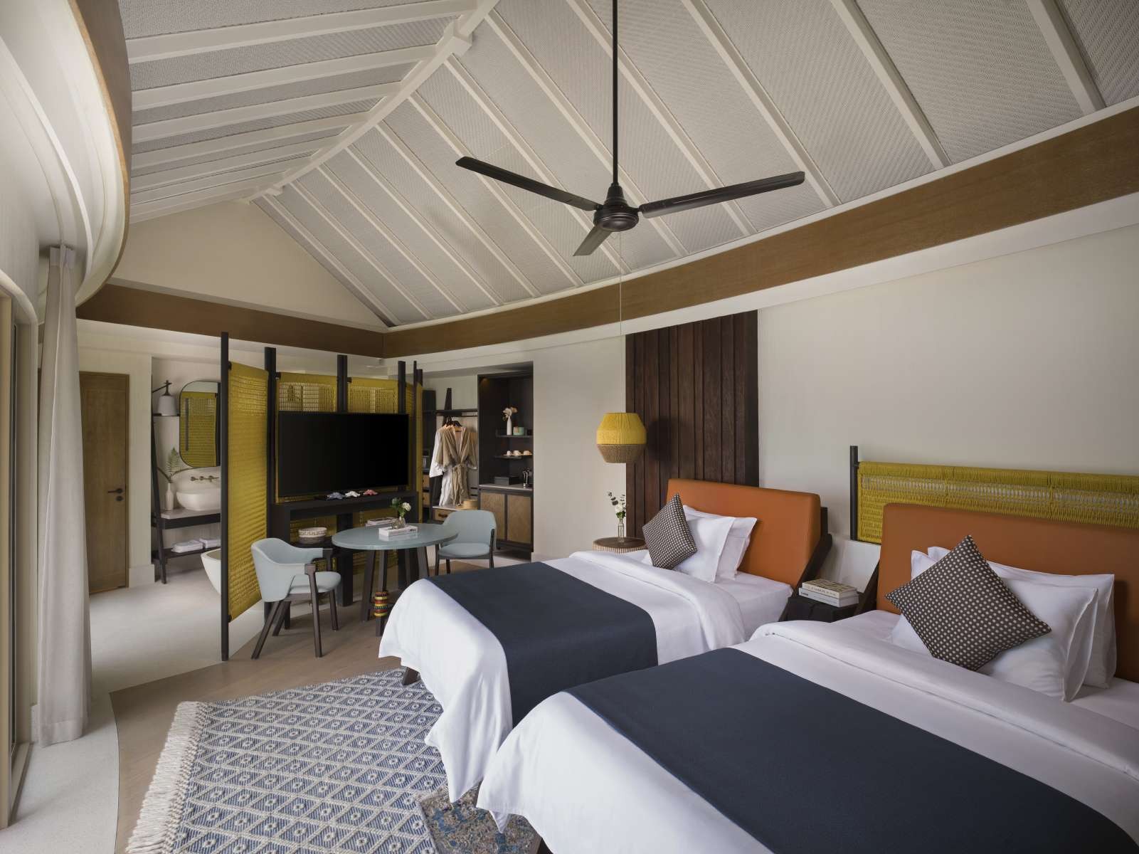 3-Bedroom Overwater Residence, Intercontinental Maldives 5*