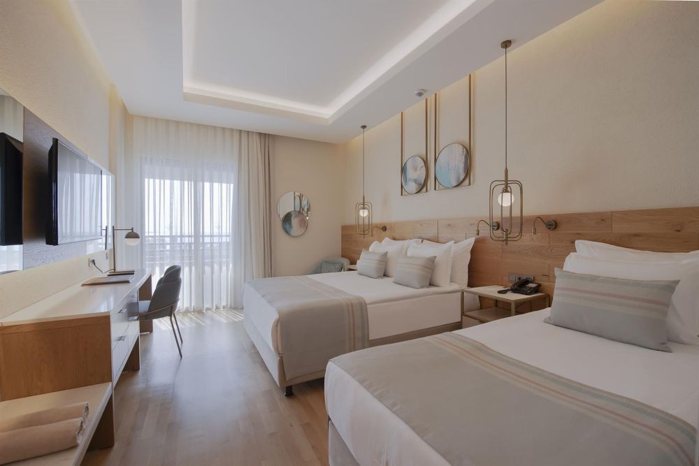 Superior Room LV/SSV/SV, Miramare Beach 5*