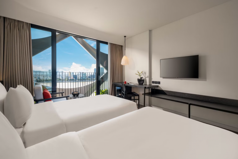 Premium Riverfront, Caro Premium DaNang 4*