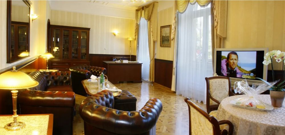 Apartment Royal, Nove Lazne (ENSANA SPA Hotels) 5*