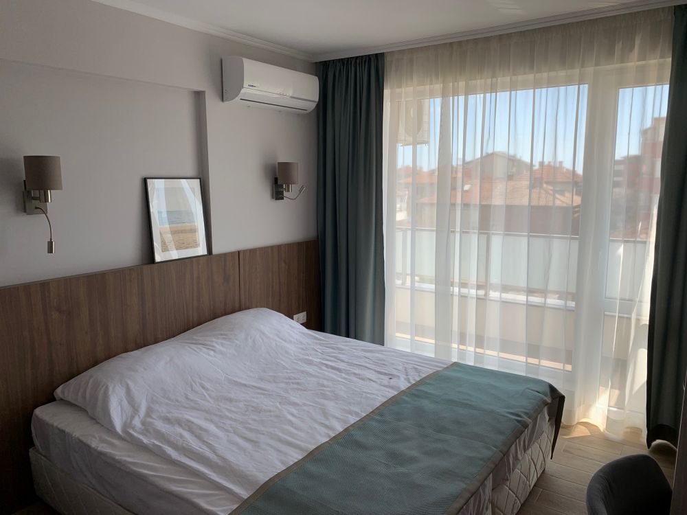 Double Room, Cinema Primorsko 4*