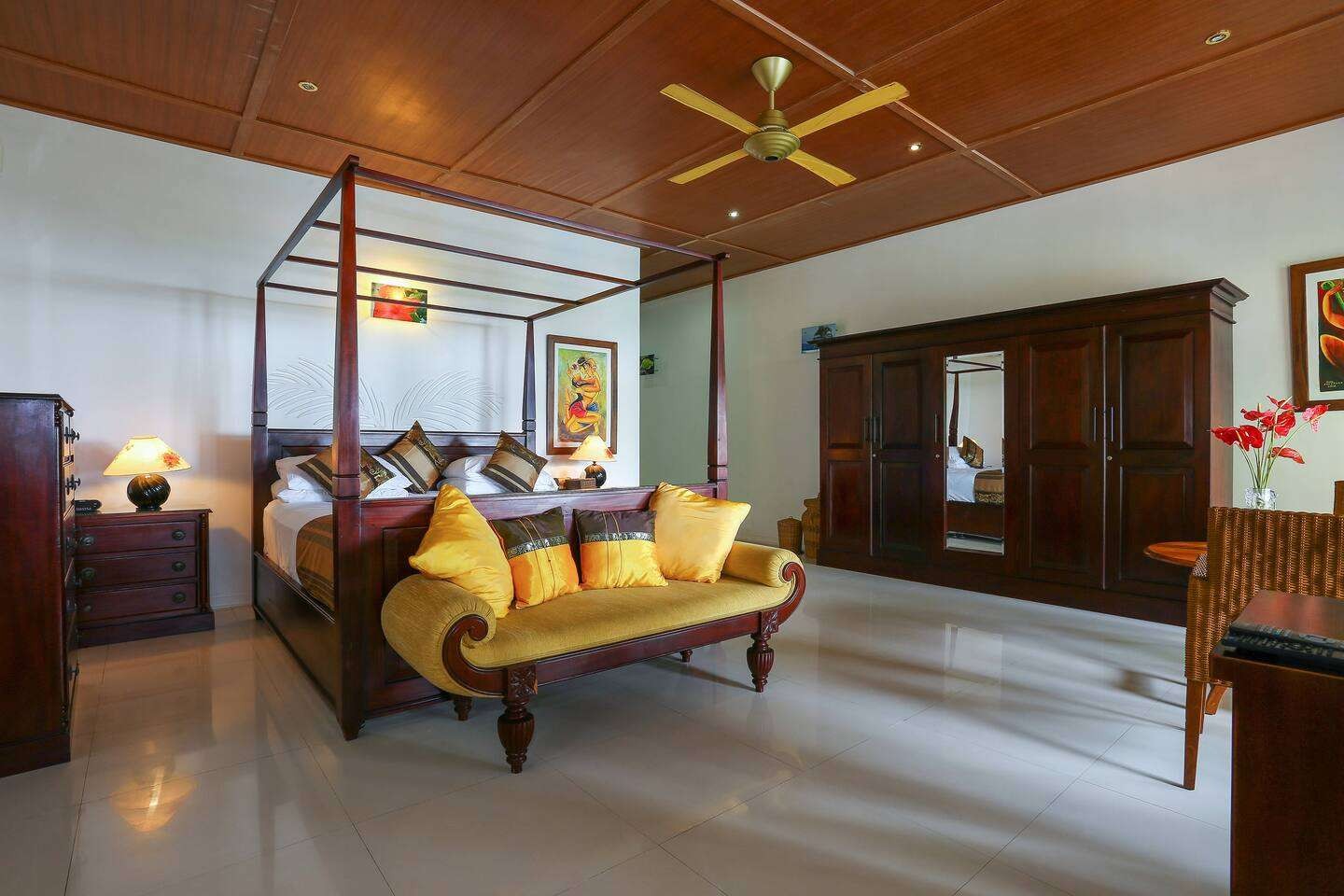 Suit, Palm Beach Villa Wadduwa 