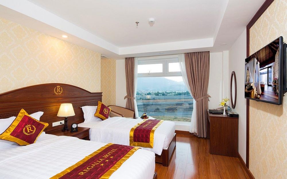 Deluxe CV/ CV with Balcony, Regalia Hotel 4*