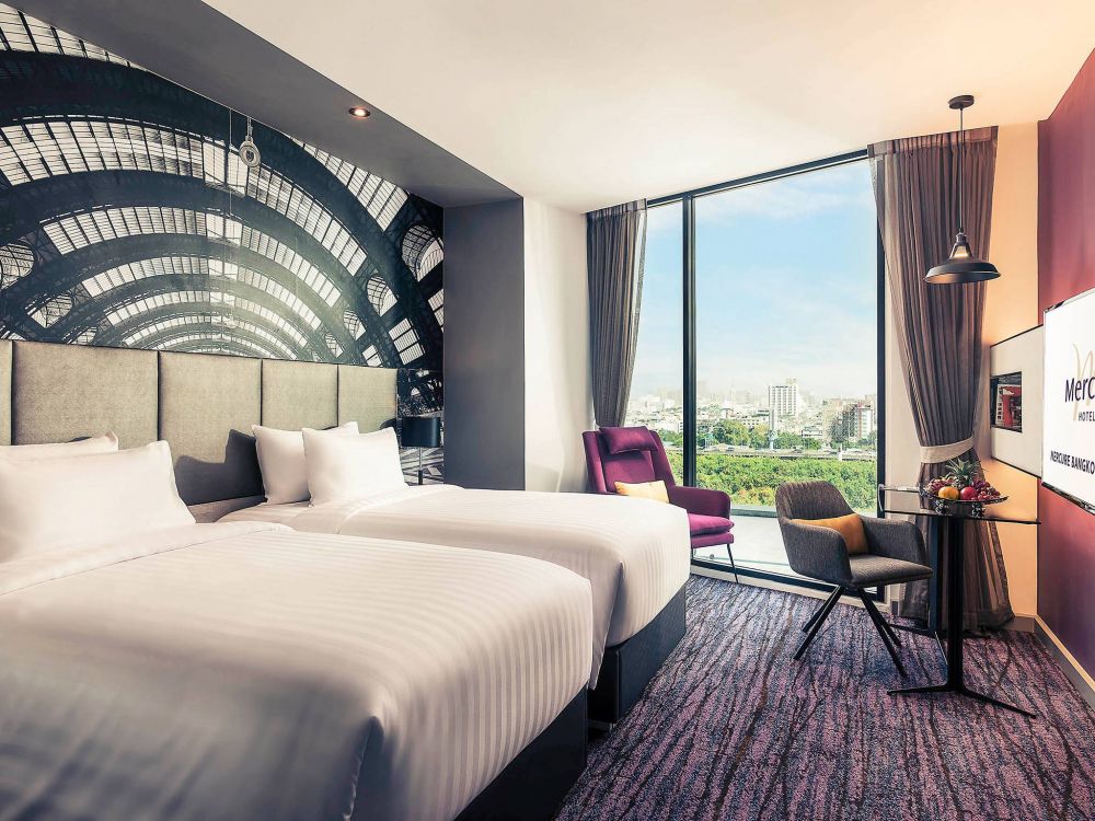 Privilege, Mercure Bangkok Makkasan 4*