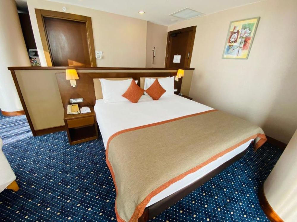 Standard, ParkSide Hotel & Apartments 4*