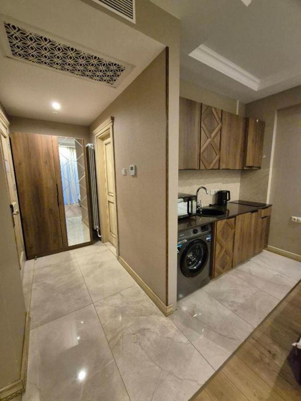 apartment studio, Grand Hotel Mimino 4*