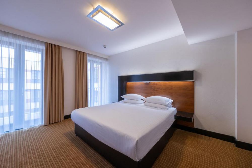 Deluxe Suite, Grand Majestic Plaza 4*