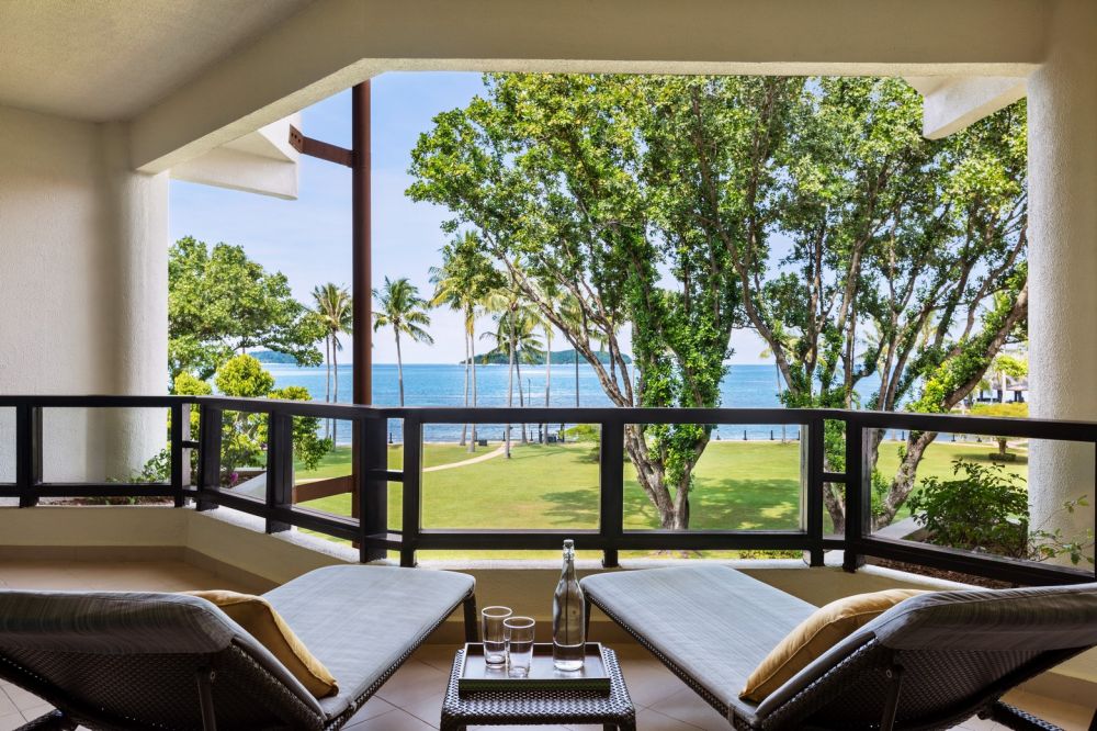 Tanjung Executive Suite, Shangri-La's Tanjung Aru Resort & Spa 5*