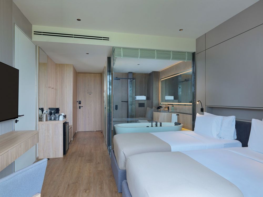 Deluxe, La Green Hotel & Residence 5*