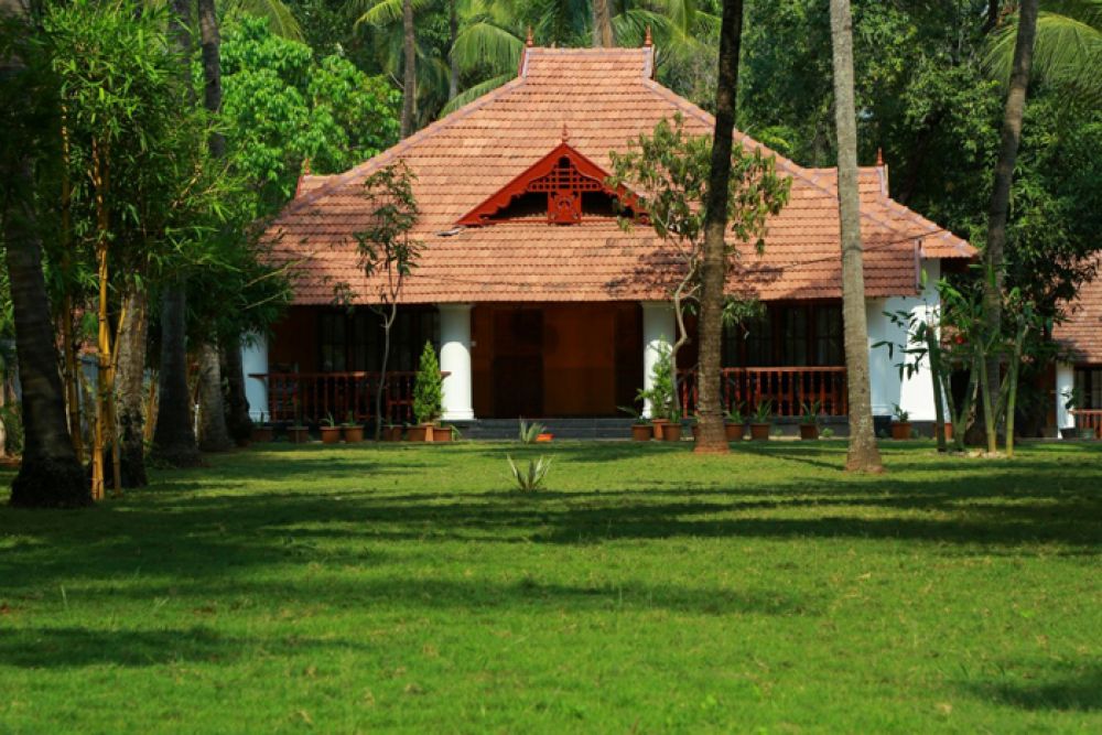 Mega Deluxe Cottage A/C, Yanthra Resort 3*