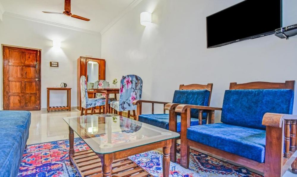 Superior Suite, Santa Monica 2*