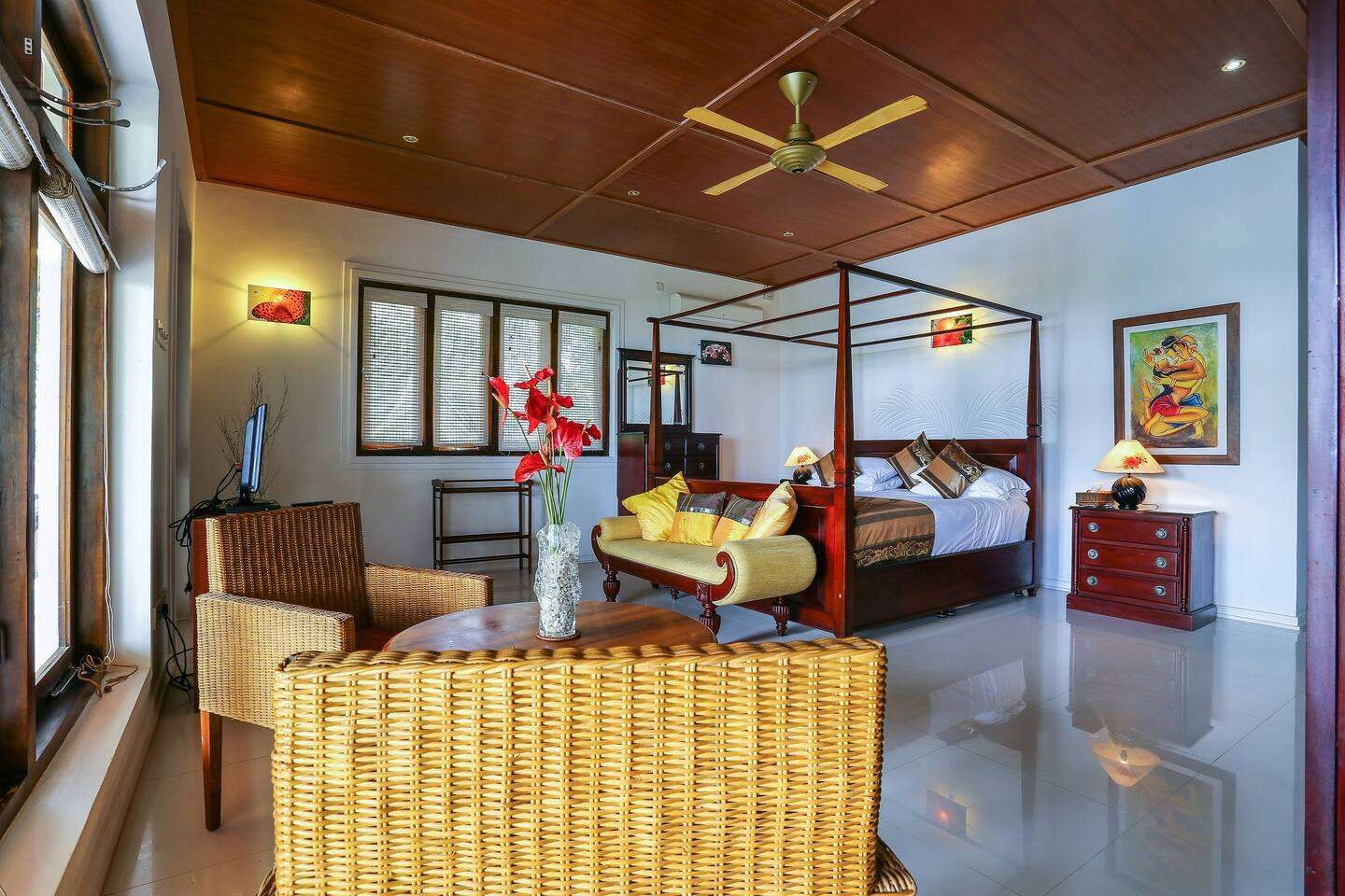 Suit, Palm Beach Villa Wadduwa 