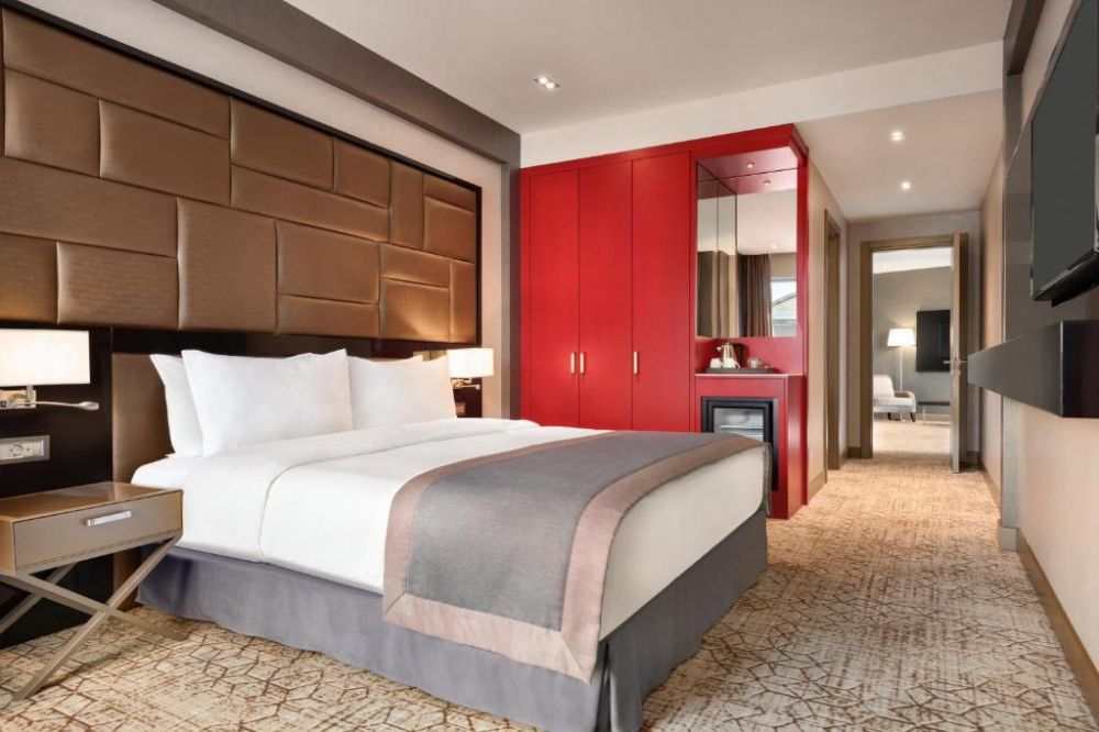 Wyndham Club Suite, Wyndham Grand Tbilisi 5*