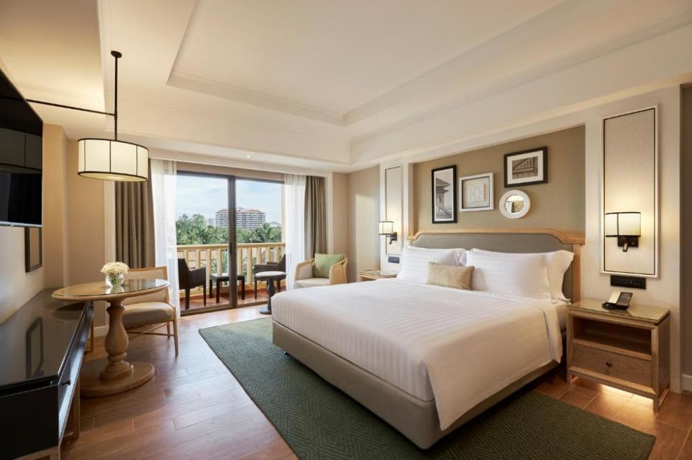 Deluxe Room, Dusit Thani Hua Hin 5*